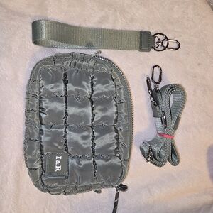 The Iris Accessory Puff Bag